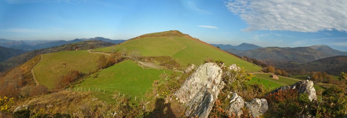 Urkizta mendia Katarriko gailurretik