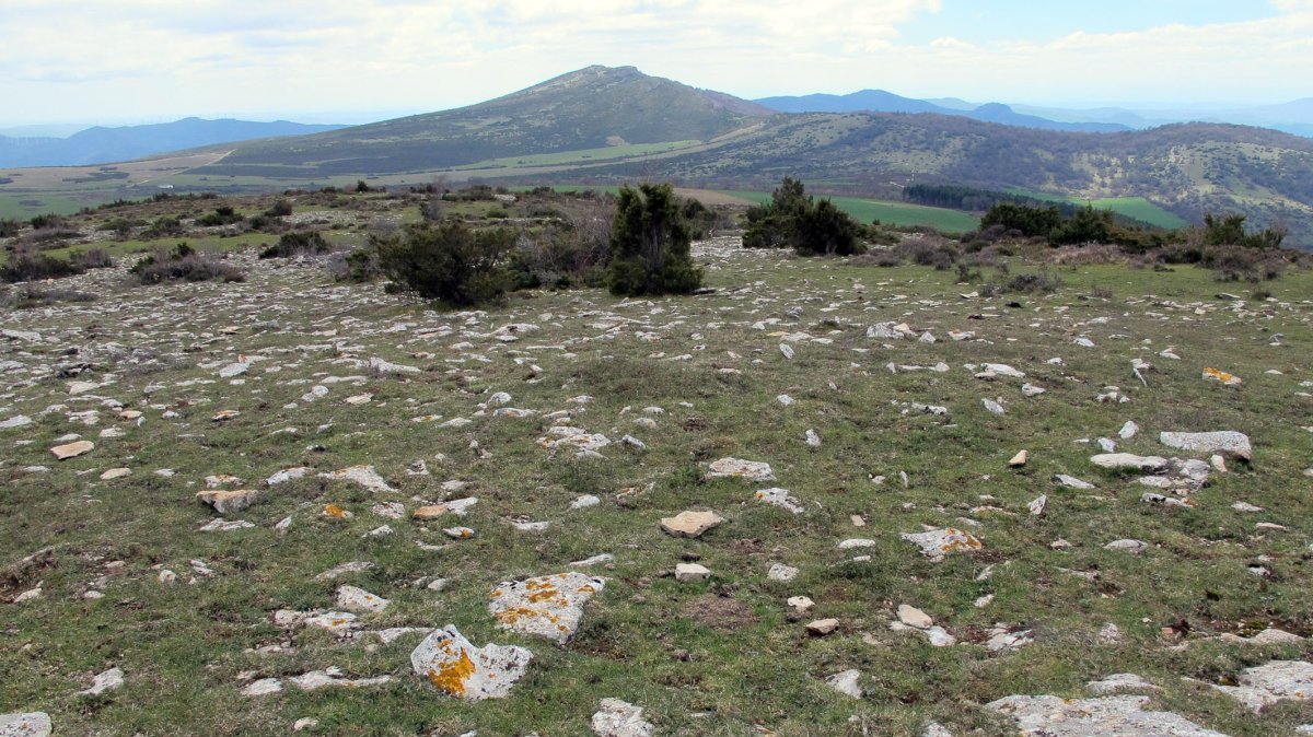 Illarradi 1 Hego tumulua, Azantza-Goñi
