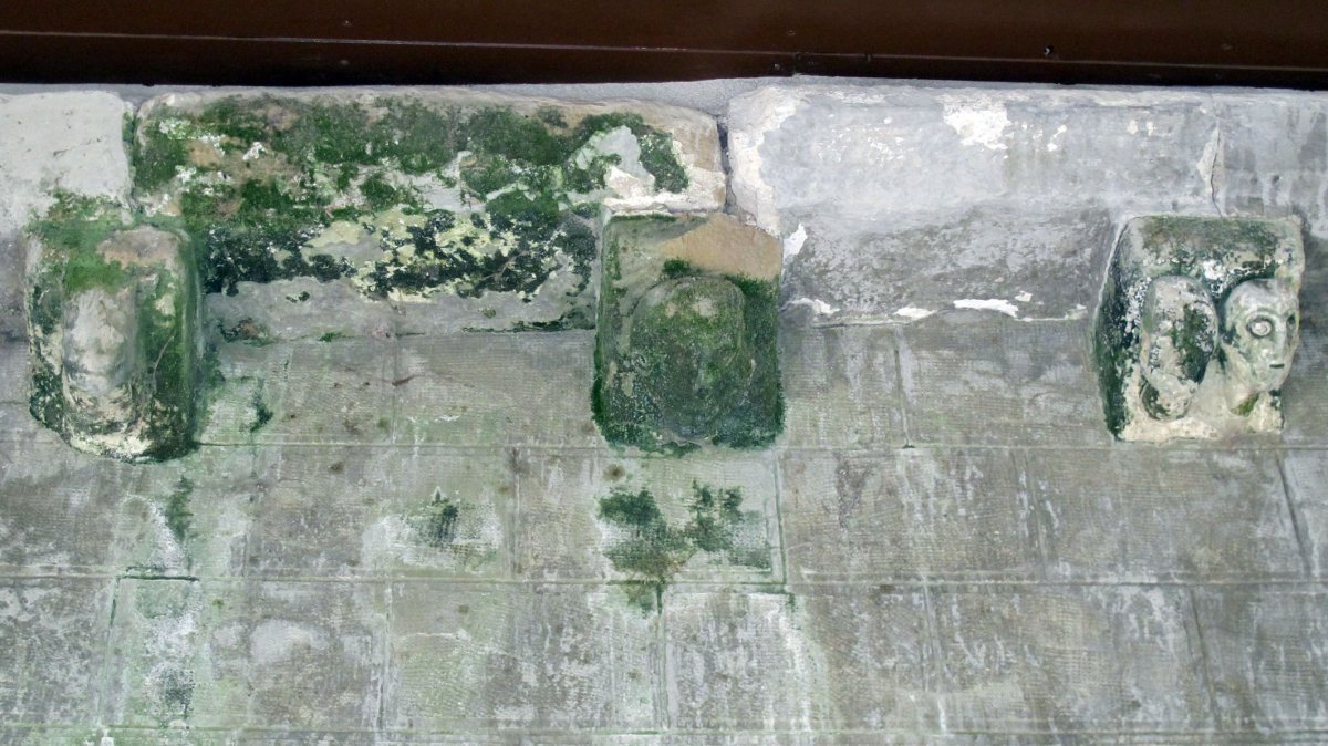 Santa Eulalia eliza, Beltzuntze-Txulapain