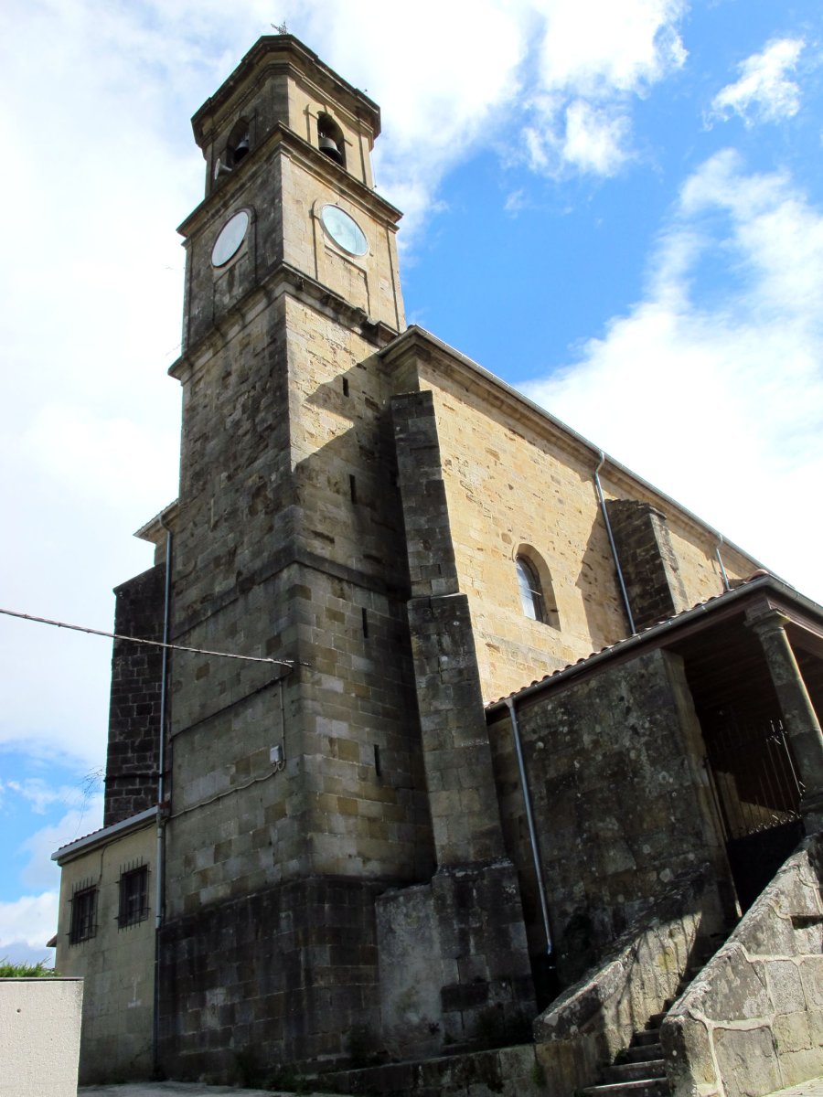 San Juan Bautista eliza, Bakaiku