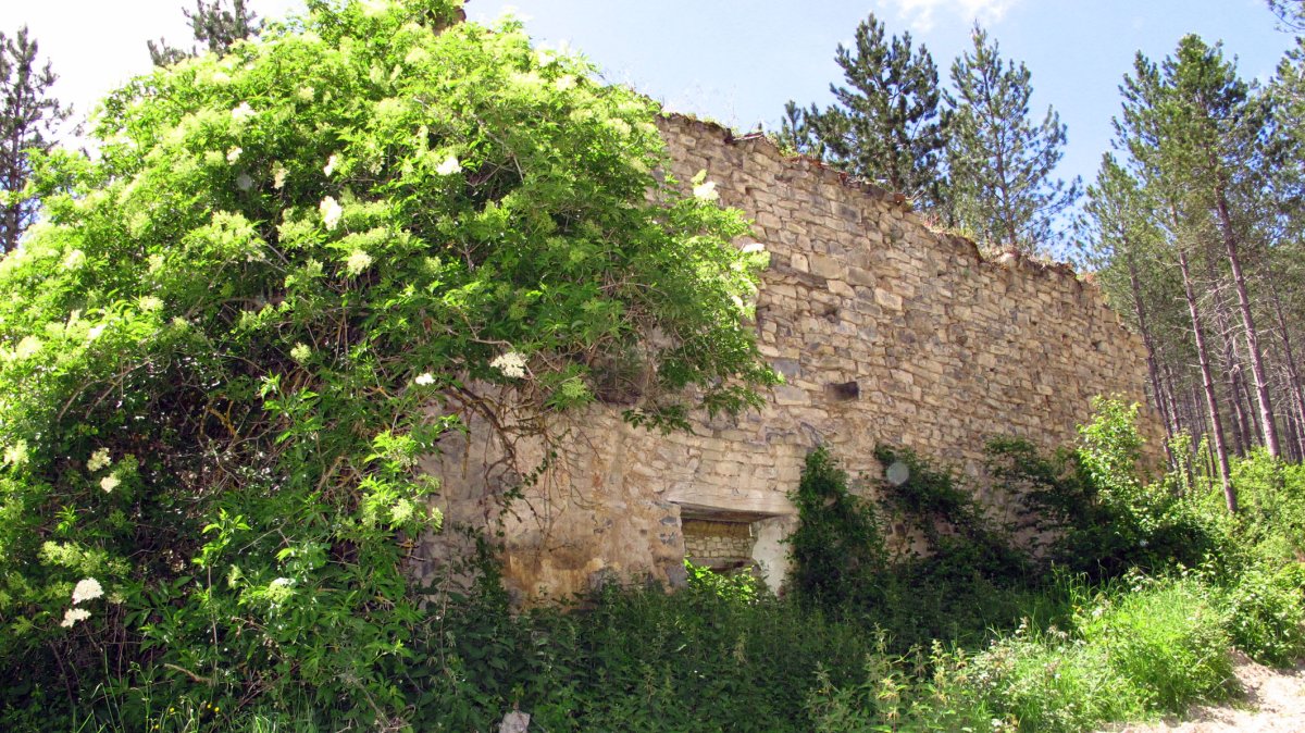 San Roman ermita, Arrakasbeiti-Nabaskoze