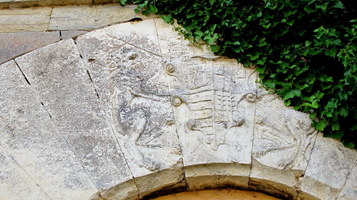 Palacio Cabo de Armeria jauregia, Eriete-Zizur