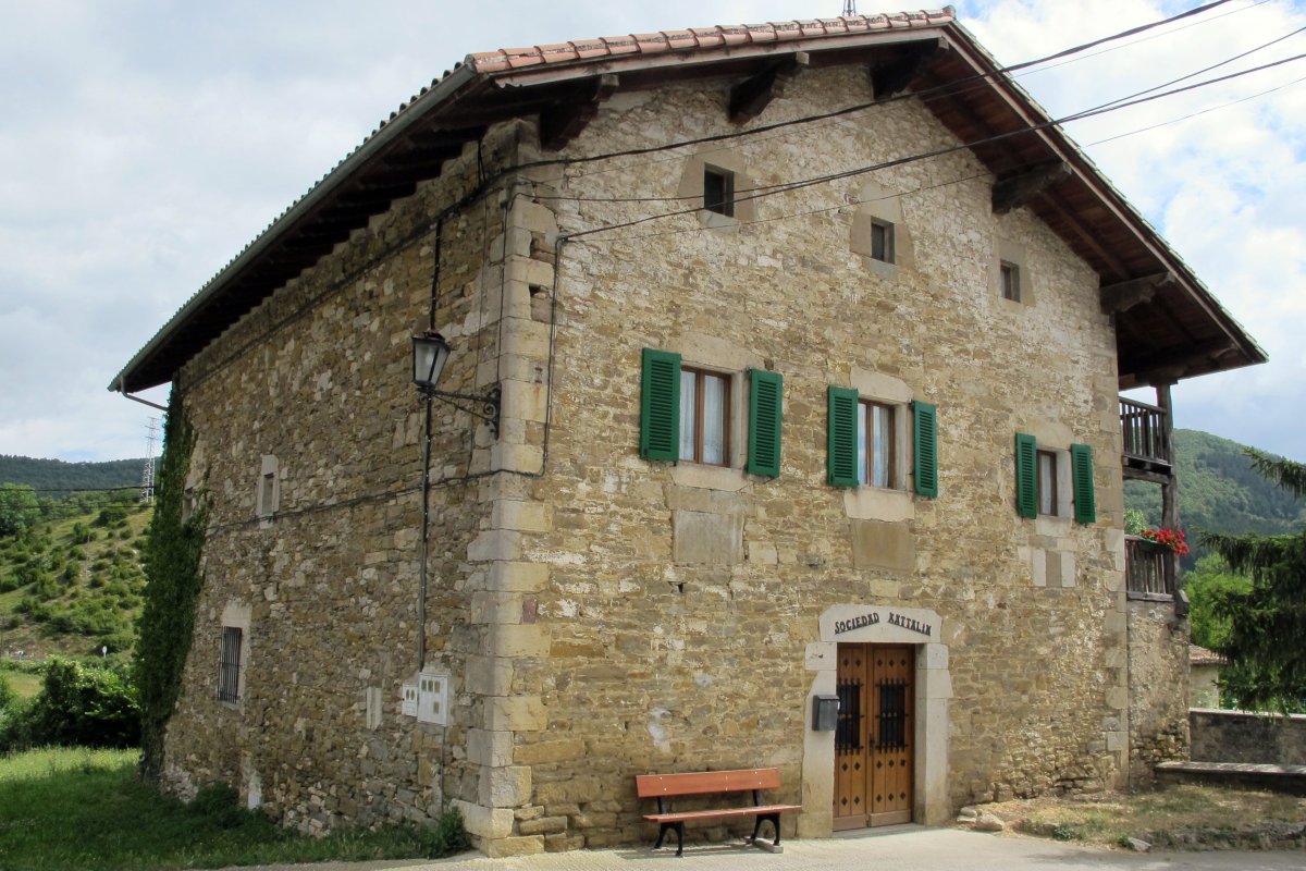 Apezarena etxea, Ziaurritz-Odieta