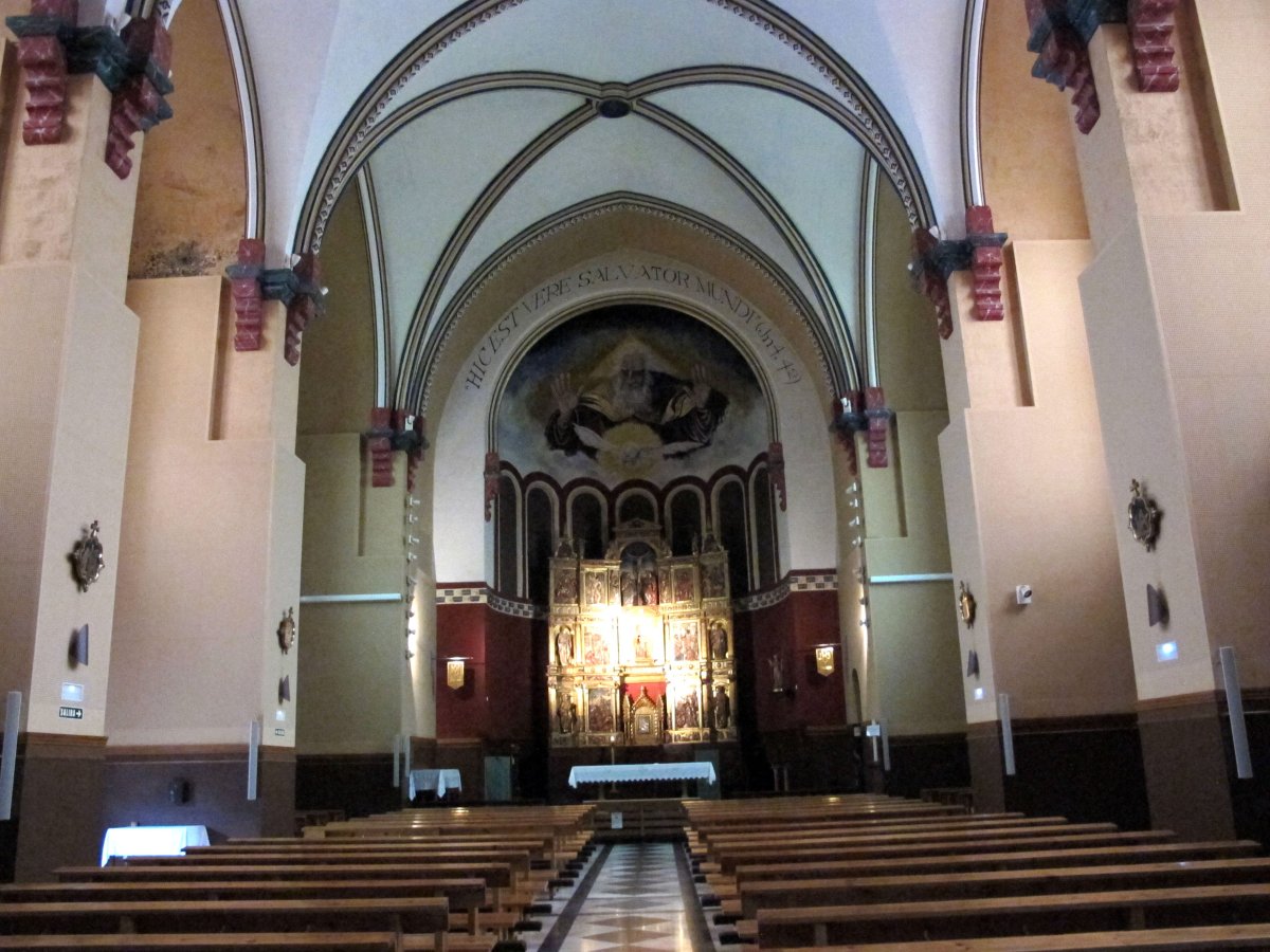 San Salvador eliza, Iruñea