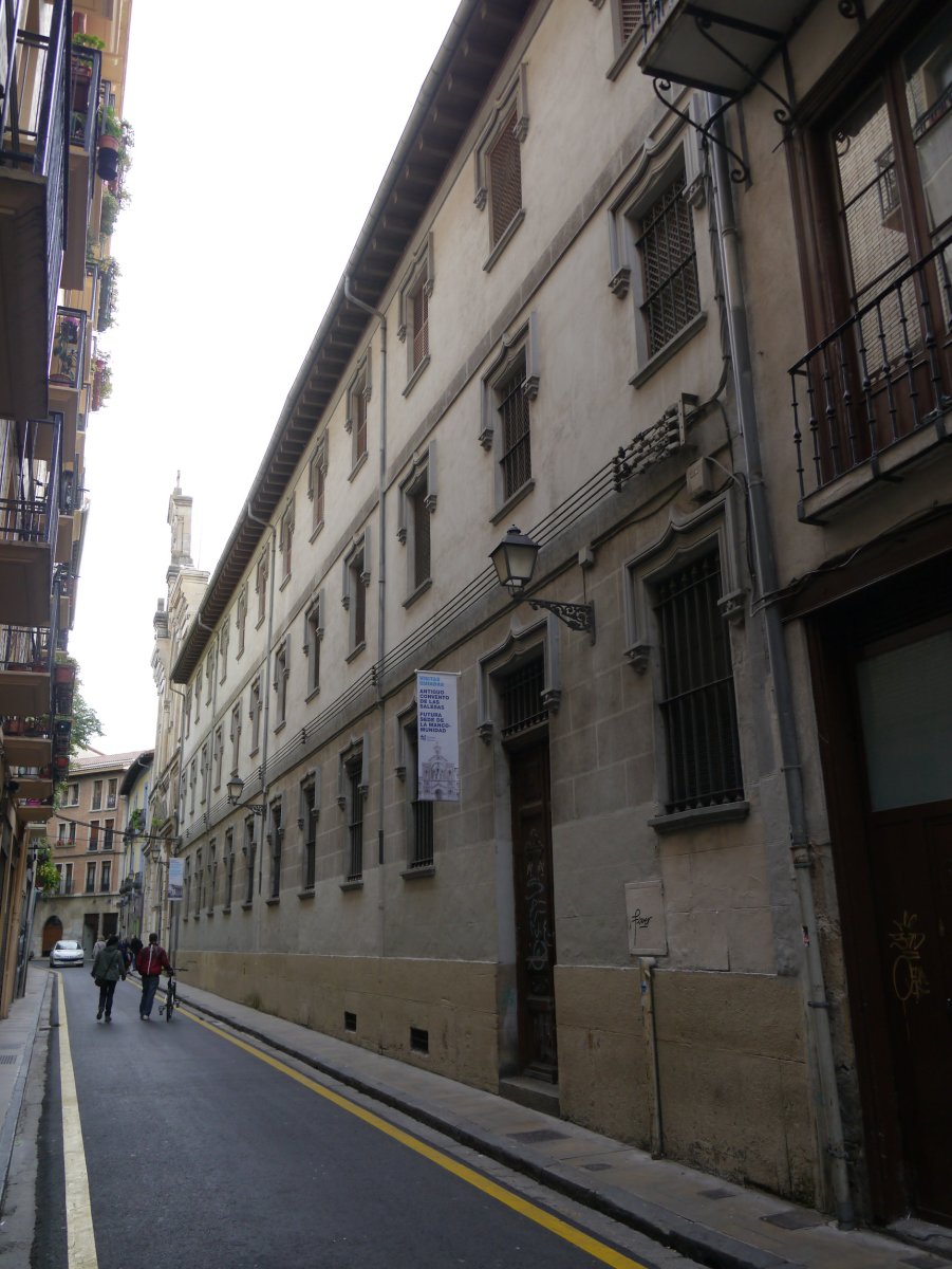 Salestarren monastegia