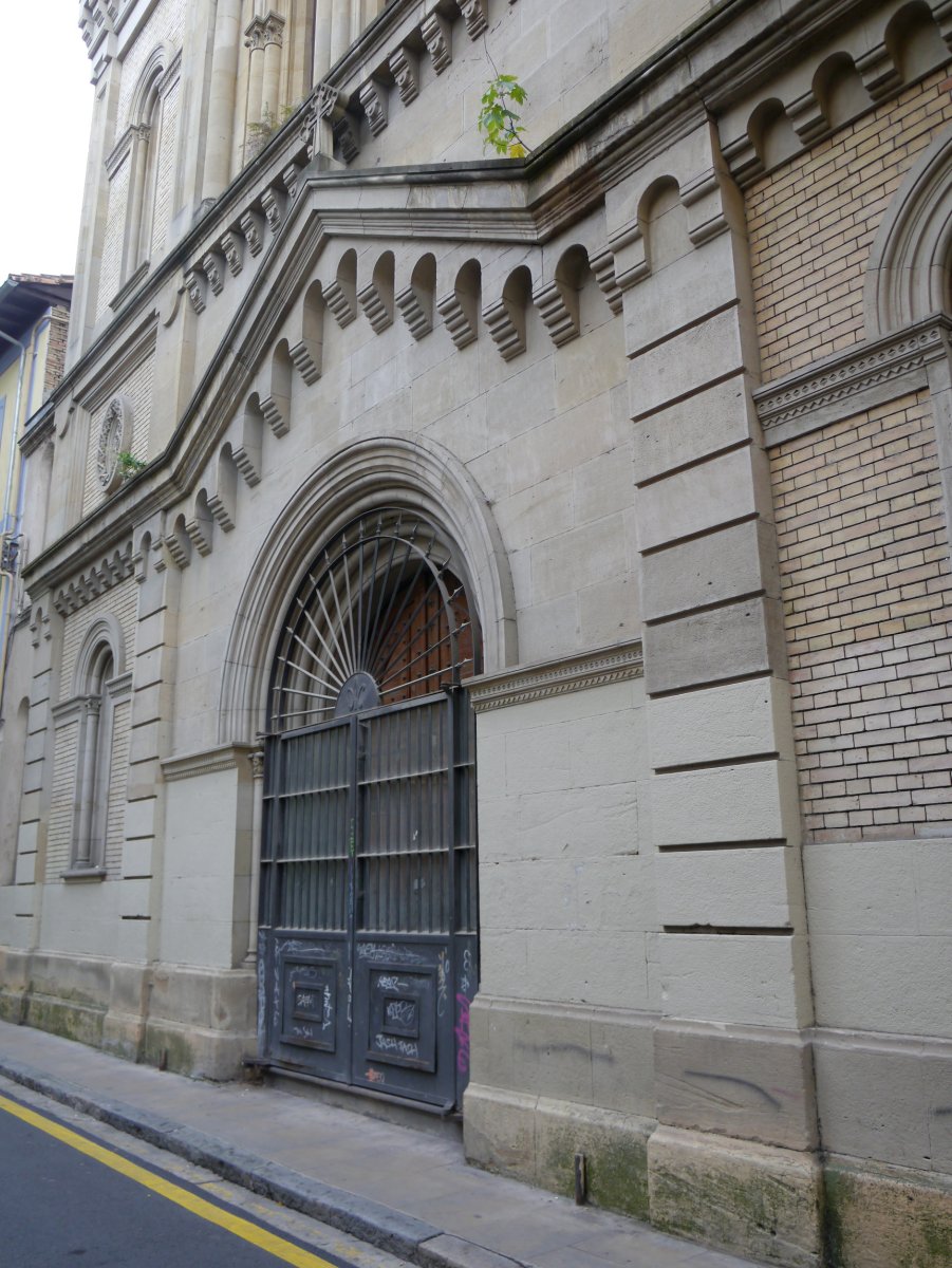 Salestarren monastegia