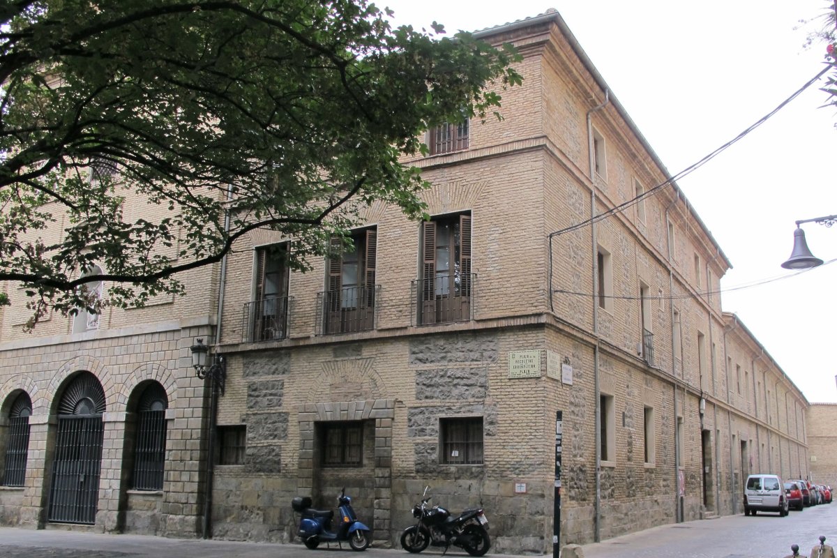 Recoletas monastegia, Iruñea