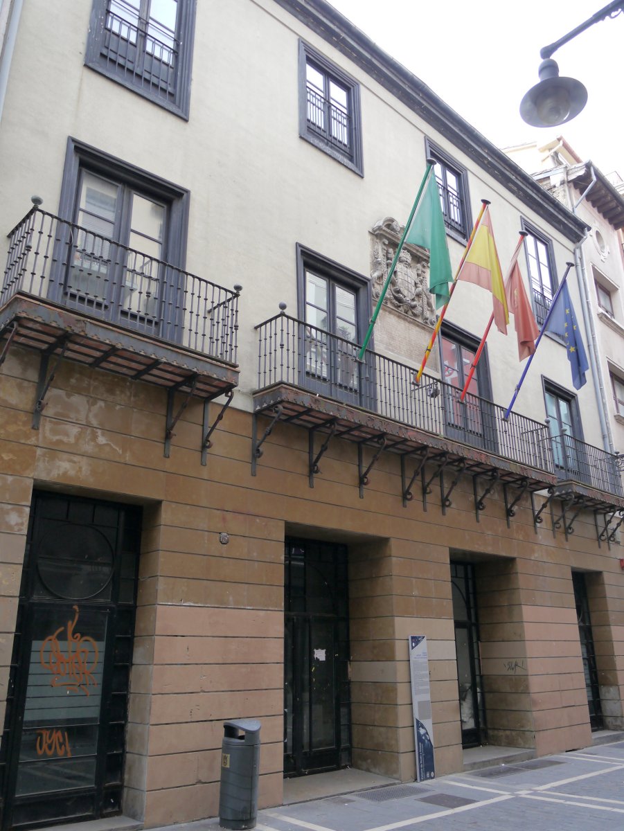 Redin-Cruzat jauregia