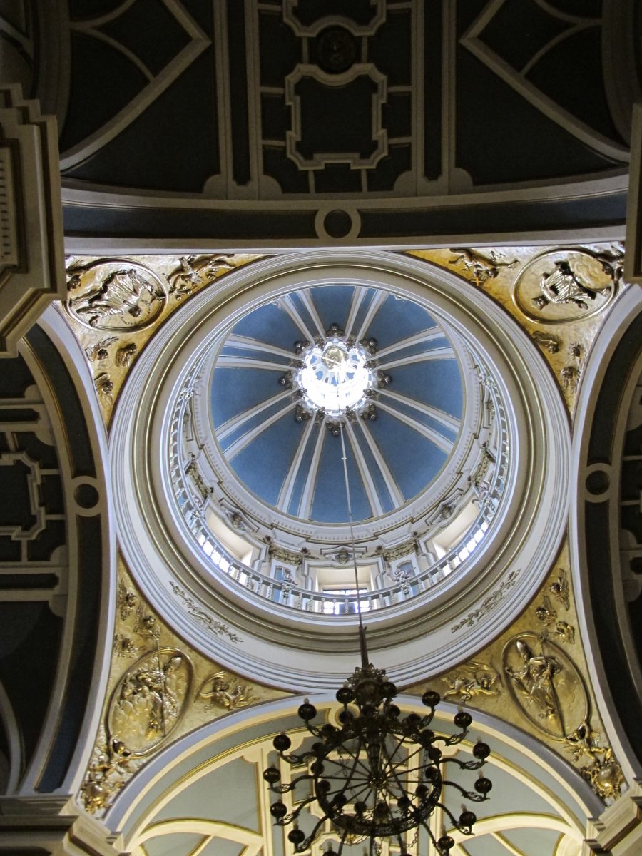 San Saturnino eliza, Iruñea