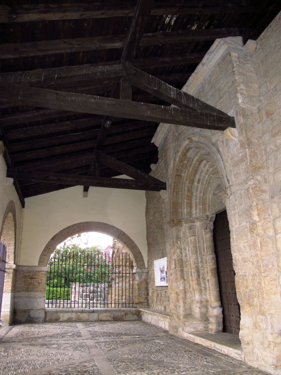 San Emeterio eta San Zeledonio eliza, Zizur Txikia