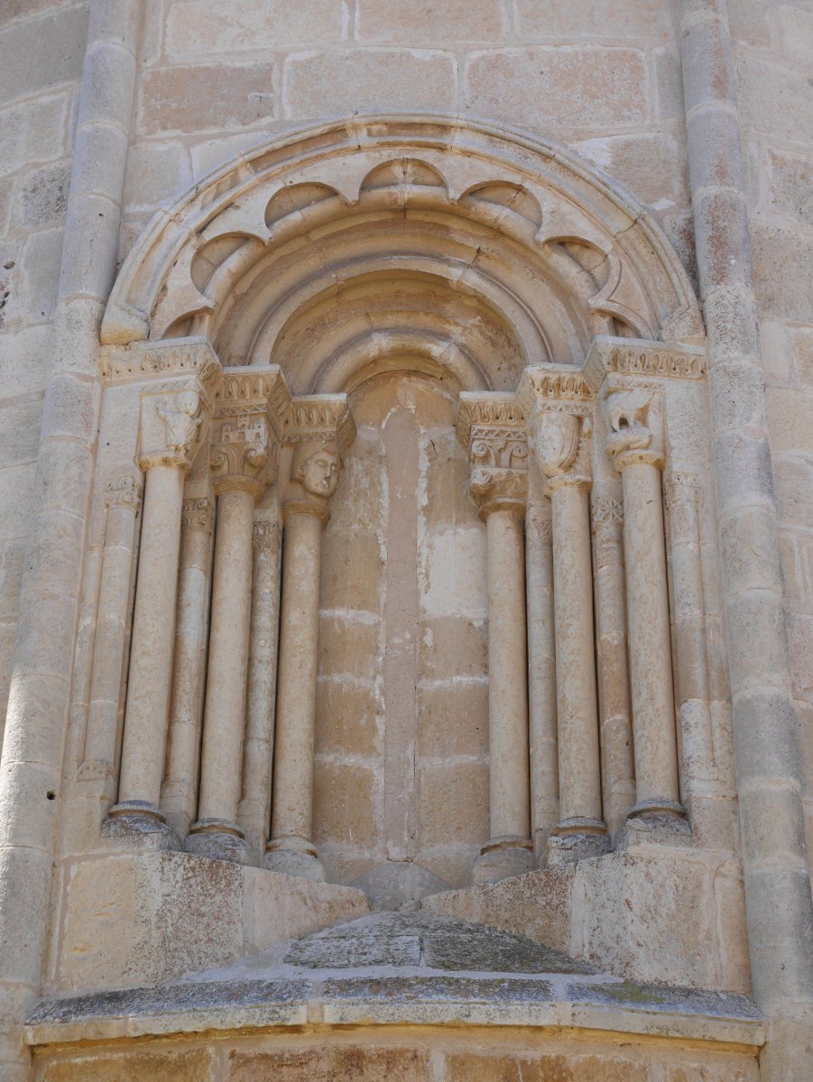 Santa Kolunba eliza, Argandoña