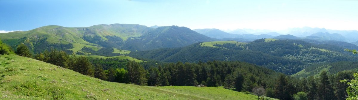 Nafar Pirinioak Gazteluzarretik