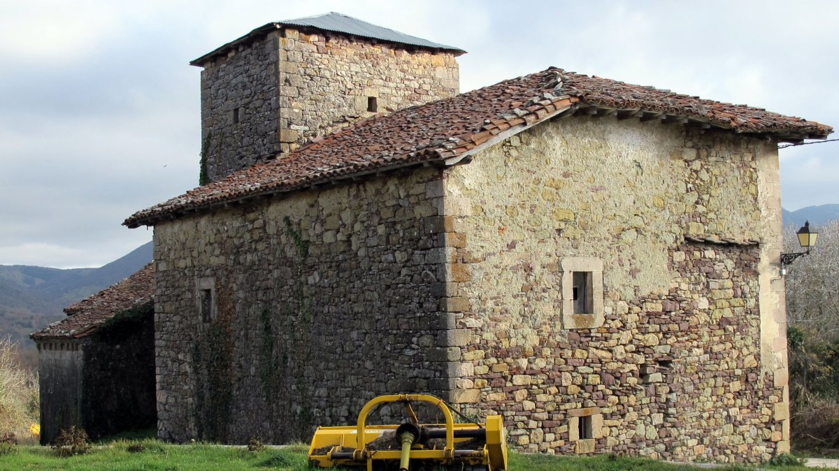 San Esteban eliza, Lusarreta-Artzibar