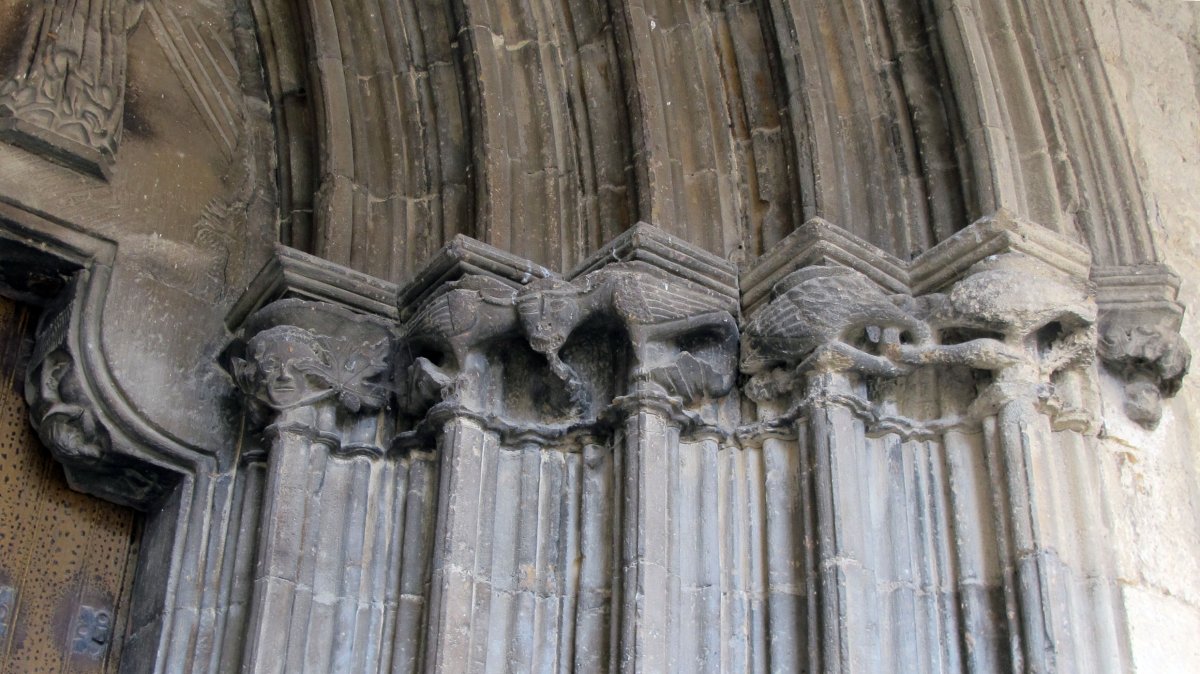 San Kristobal eliza, Nabaskoze