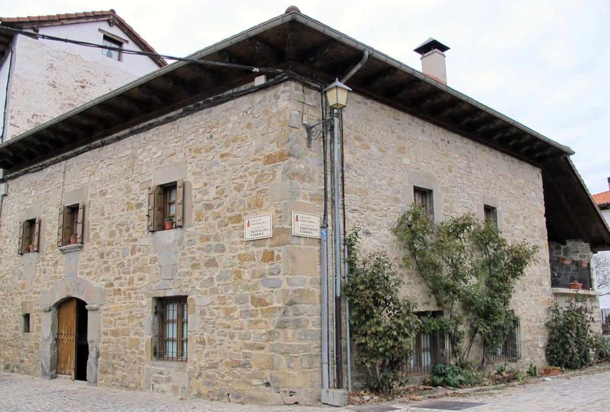 Etxea, Espartza Zaraitzu