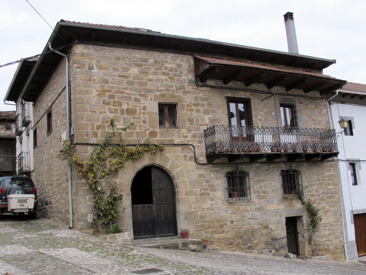 Etxea, Espartza Zaraitzu