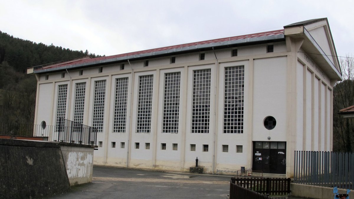 Pilotalekua, Ezkaroze