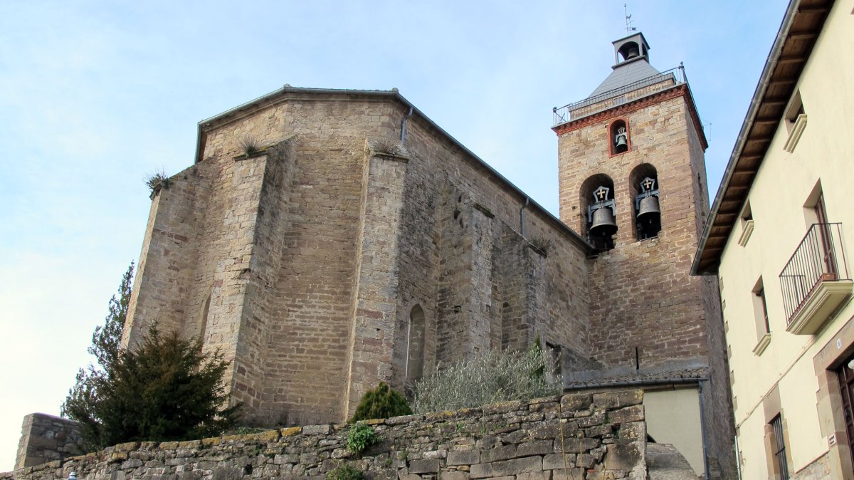 Natividad eliza, Elo