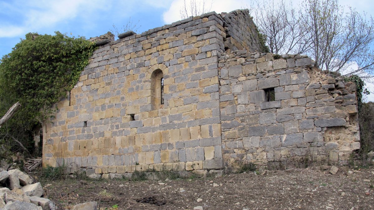 San Roman elizaren hondakinak, Otsa-Artzibar