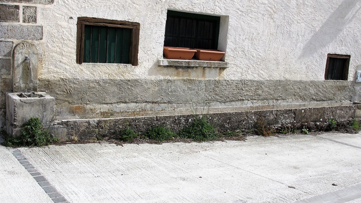 Iturria eta aska, Gorraitz-Artzibar