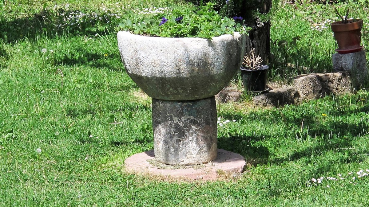 Bataiarria, Urdirotz-Artzibar