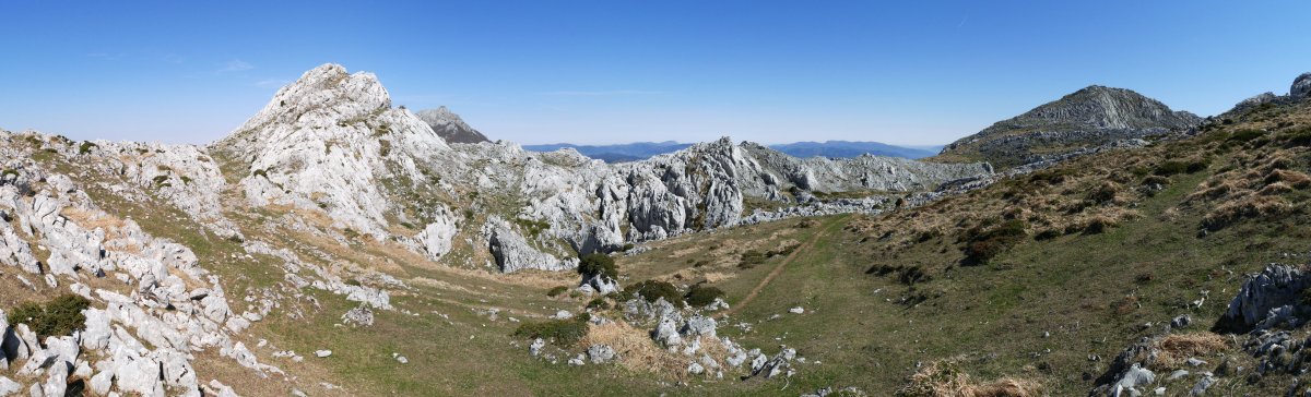 Argorri, Aratz aldetik