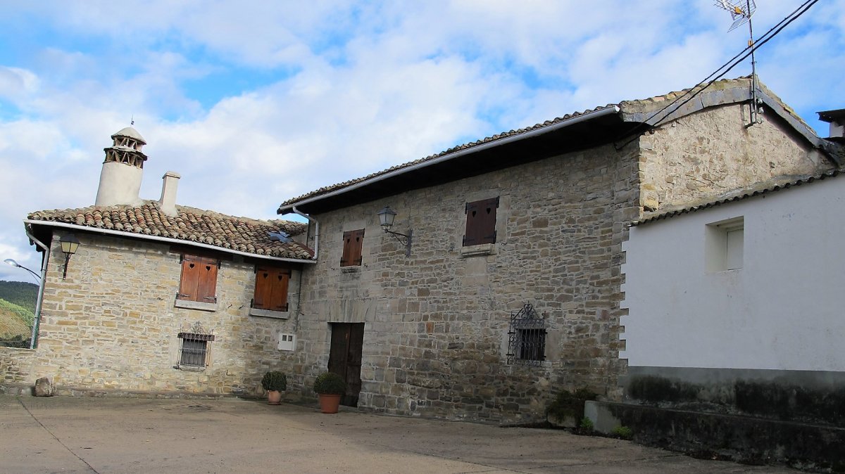 Estoki etxea, Zabaltza-Urraulgoiti