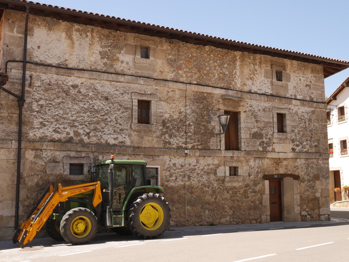 Etxea, Done Bikendi Harana