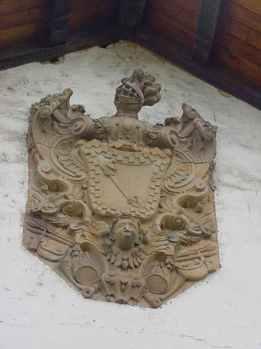 Armarria, Azkue etxea, Ibarra