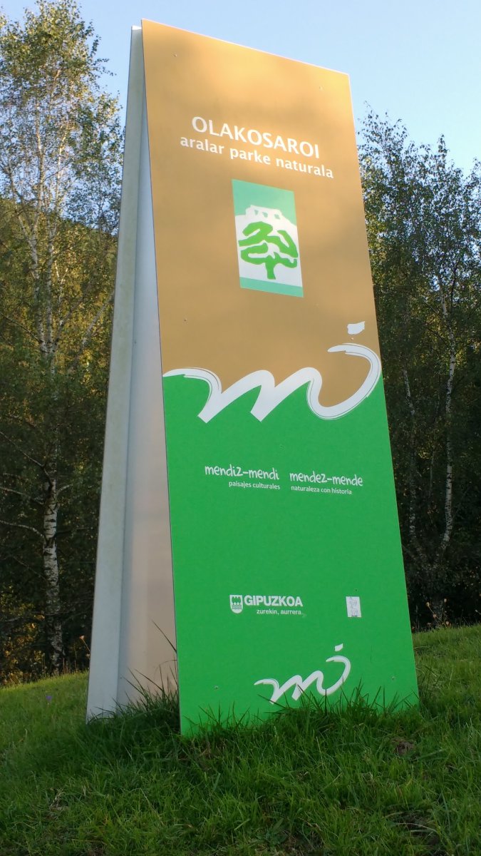 Olakosaroi, Parkerako atea