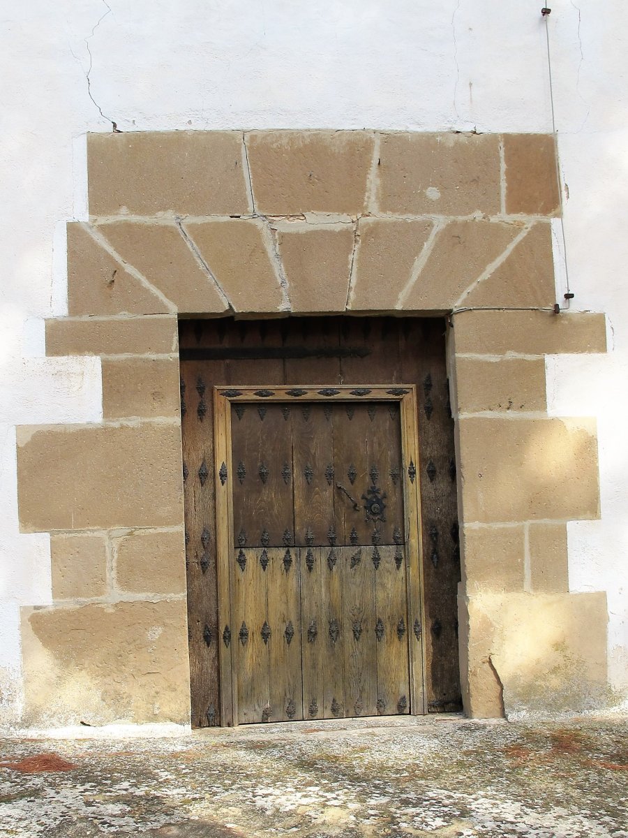 Nuestra Señora de las Nievas ermita, Deikaztelu