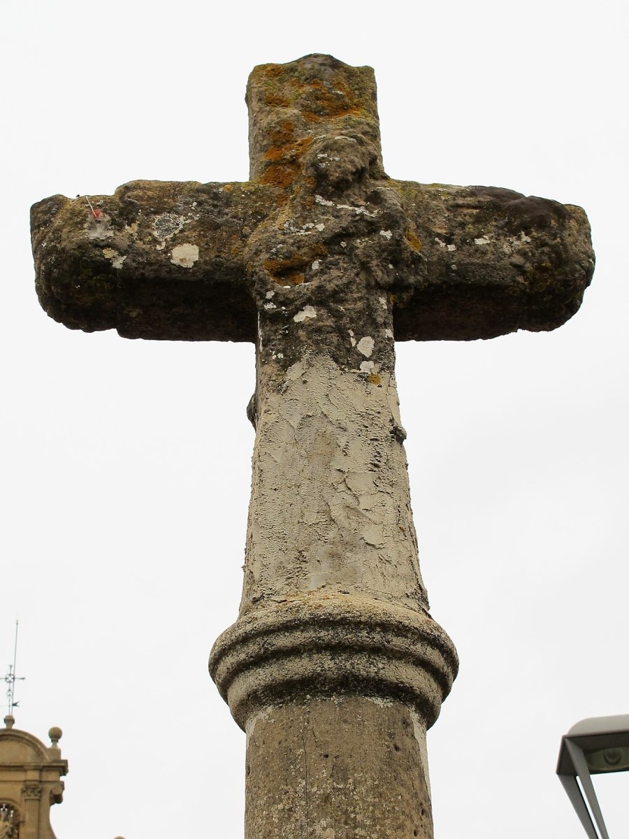 Virgen de Mendia kruzeroa, Arroitz