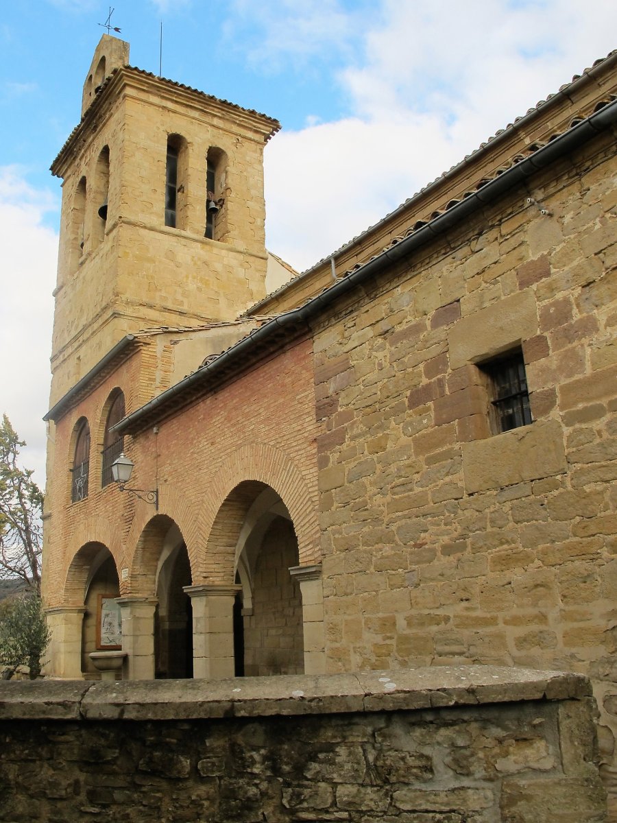 Asuncion eliza, Uterga