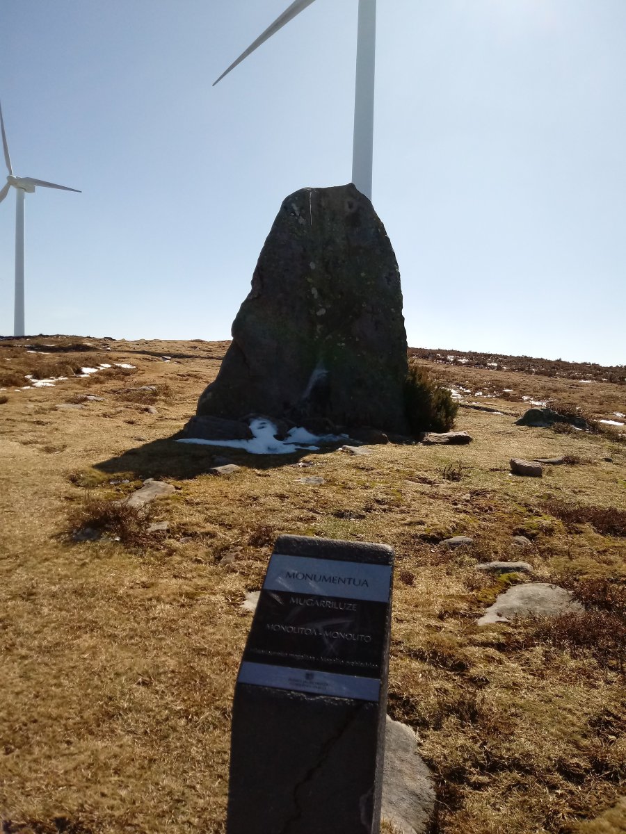 Mugarriluze zutarria (2018)