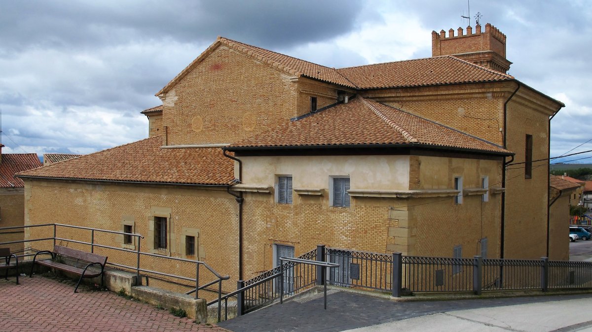 Asuncion eliza, Sesma