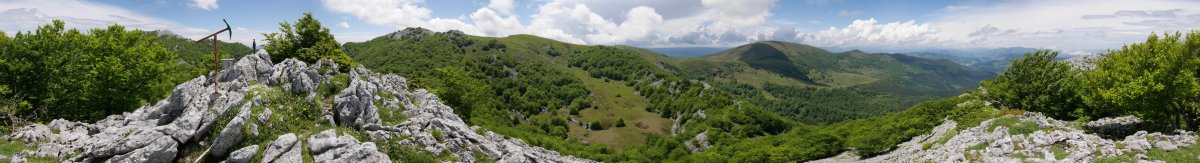 Altipitatxeko tontorretik 360ºtako ikuspegia