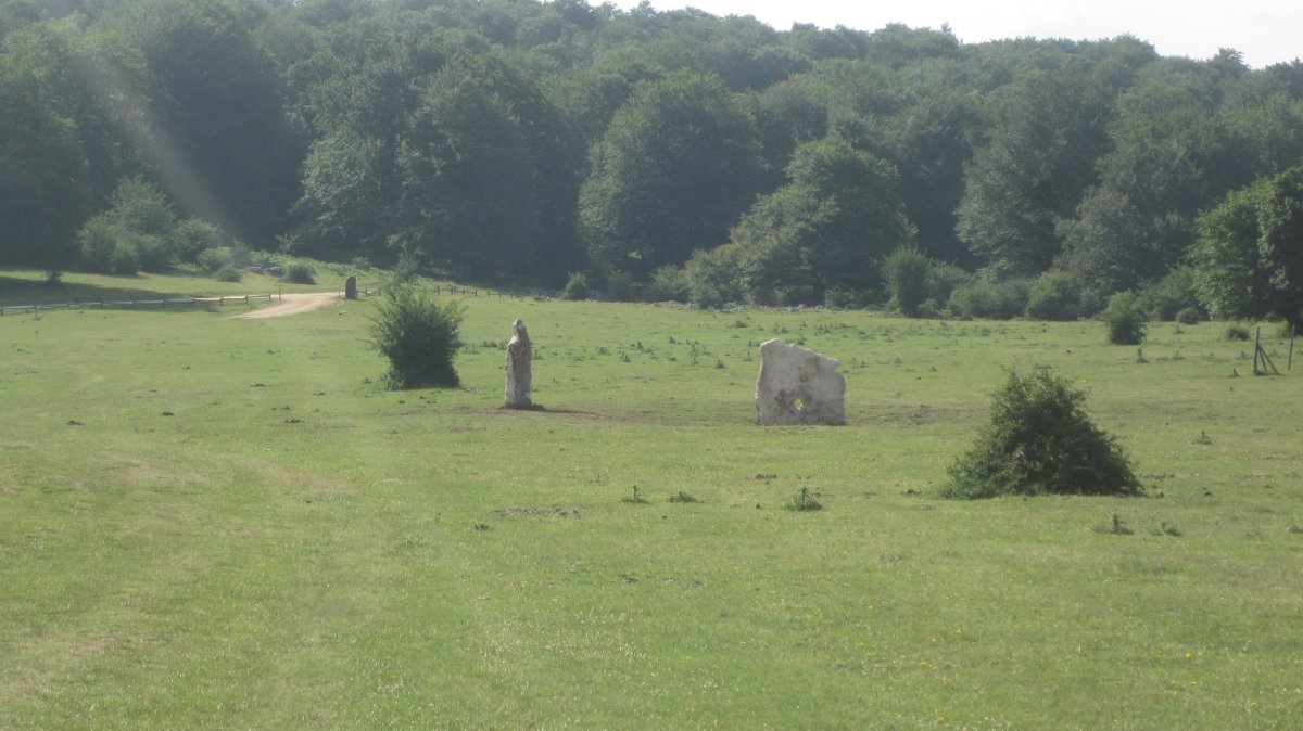 Menhires Legaire 1 y 2  (Junio 2018)