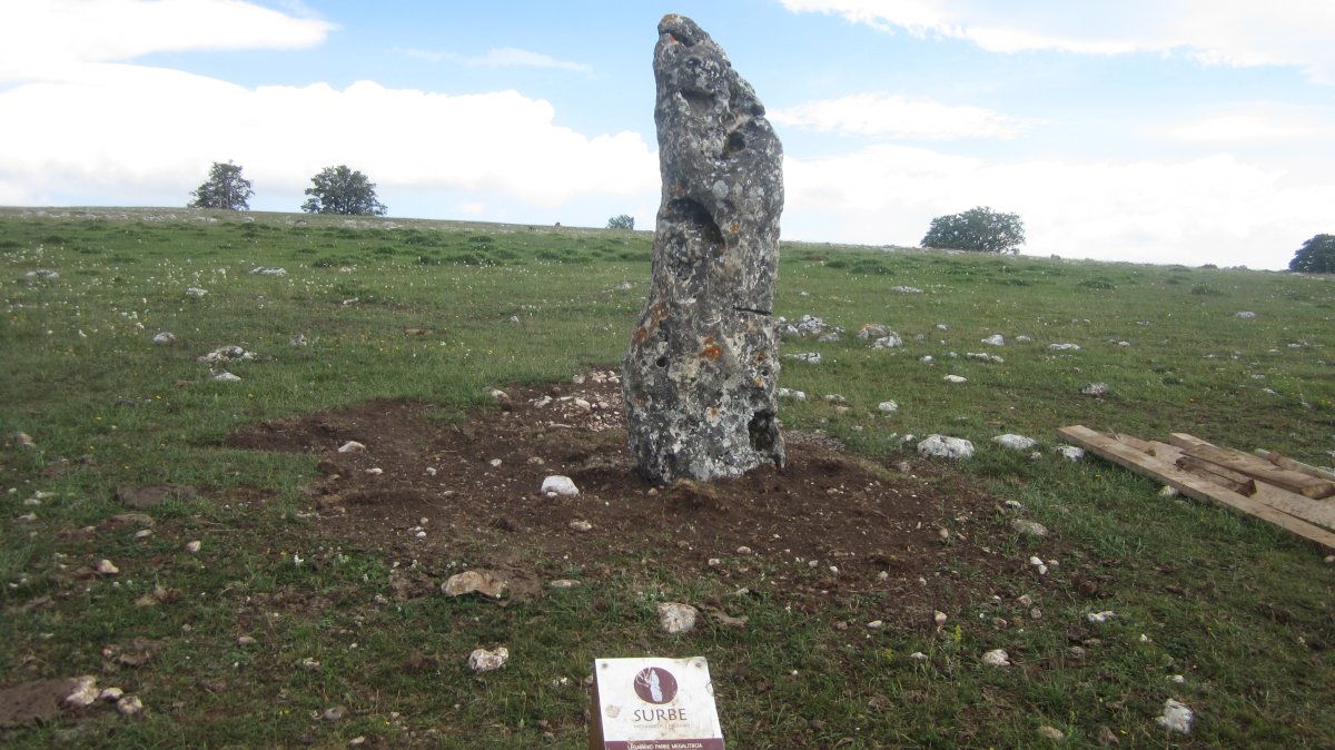 Menhir Surbe  (Junio 2018)