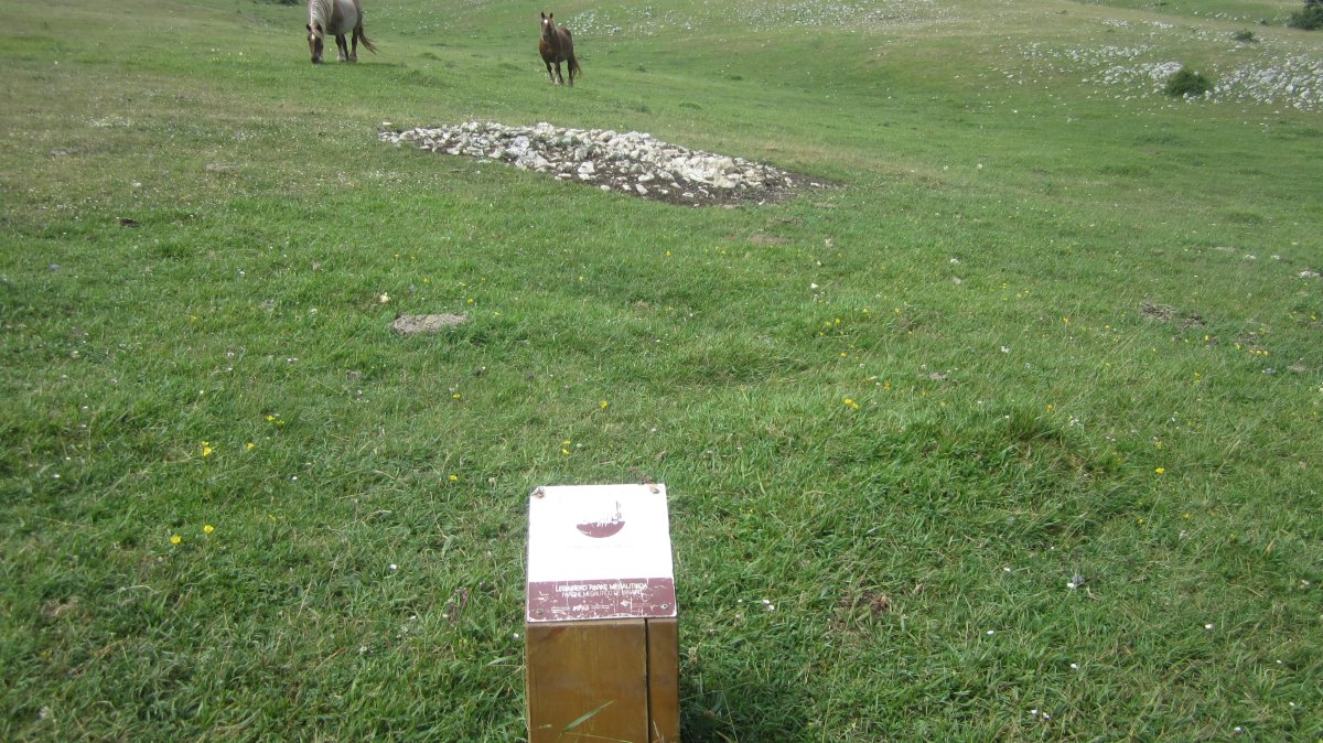 Túmulo Atau 2  (Junio 2018)