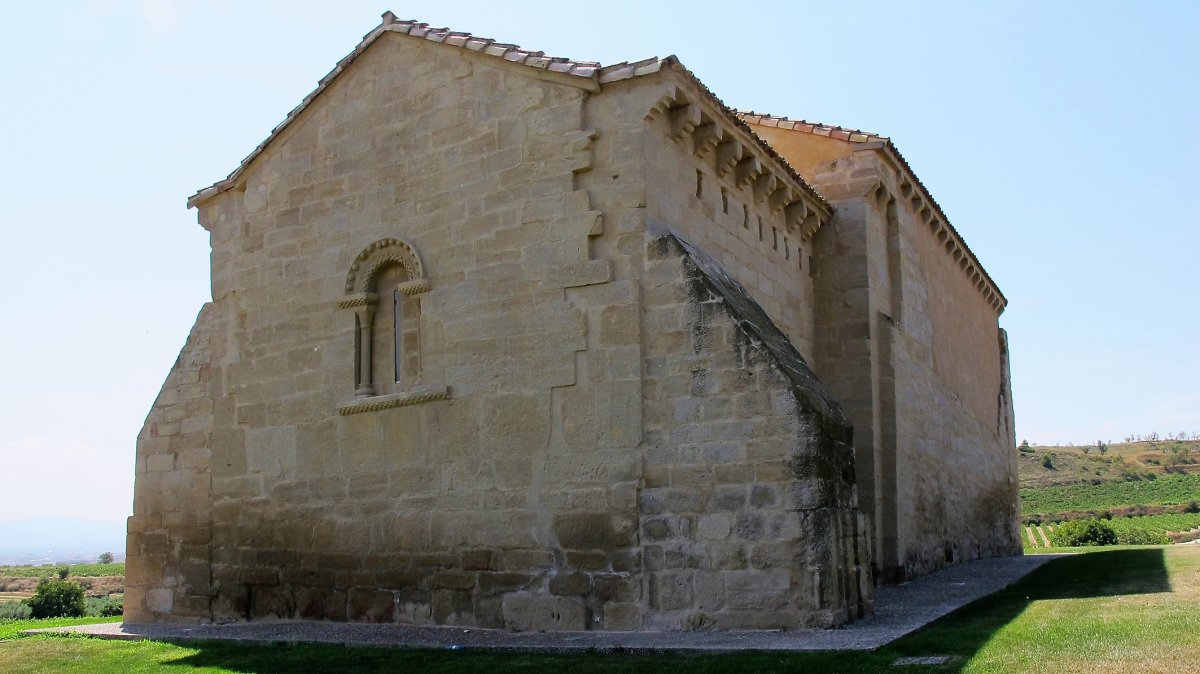 San Martin de Tidón ermita, Viana