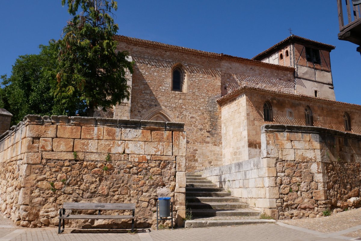 Santo Tomas eliza, Covarrubias