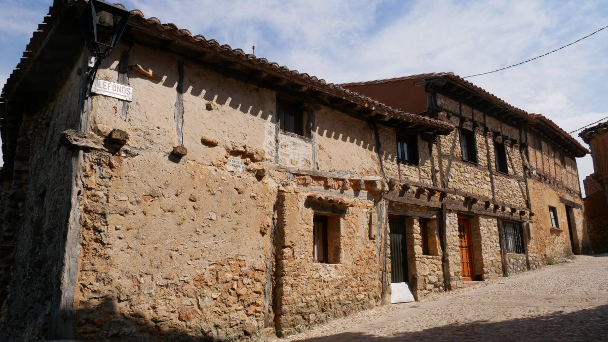 Etxeak, Calatañazor