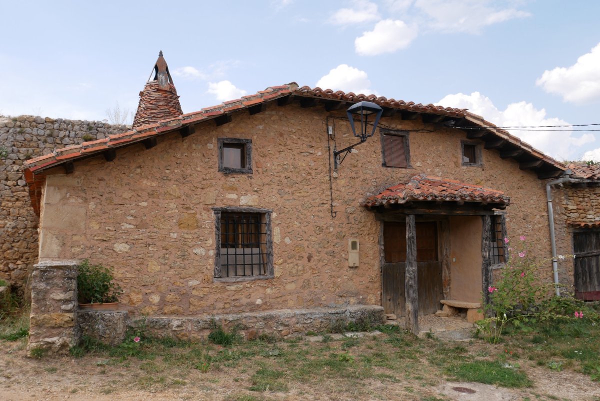 Etxeak, Calatañazor