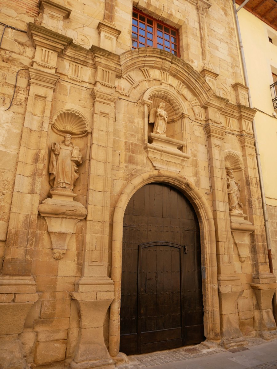 Trinitarioen komentua, Gares