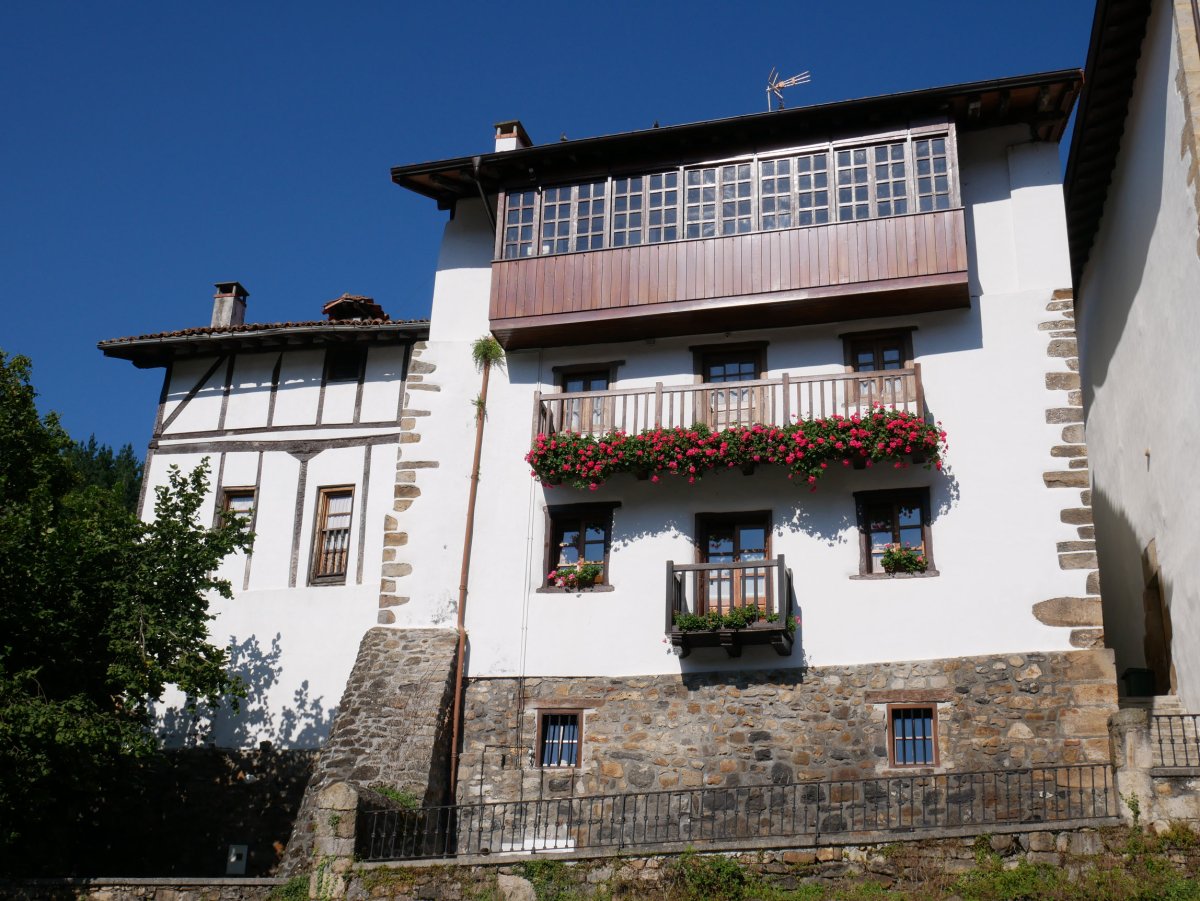 Kapitangoa jauregia, Leintz Gatzaga