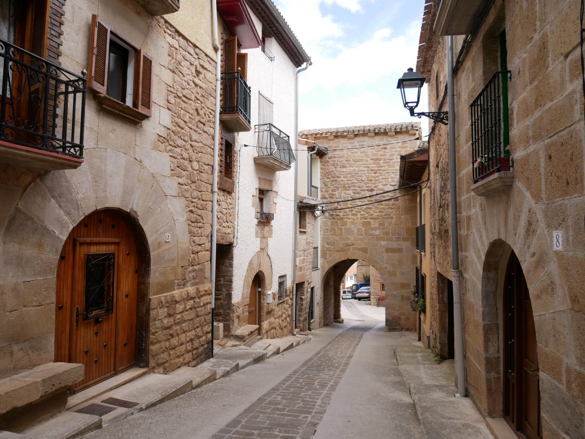 Portalearen kalea, Zirauki.