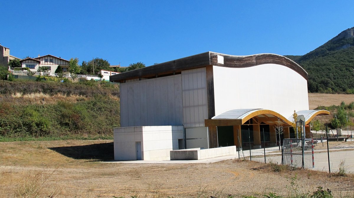 Allin bailarako pilotalekua