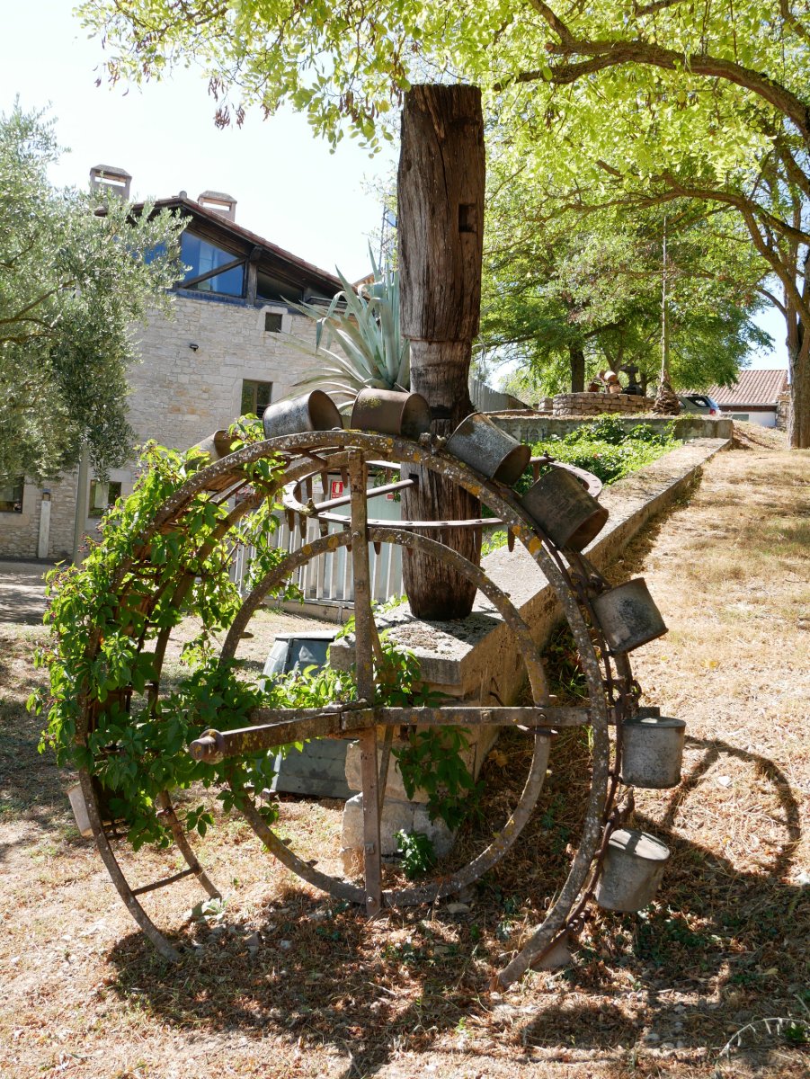 Ura ateratzeko beste tramankulu bat, Bidaurreta