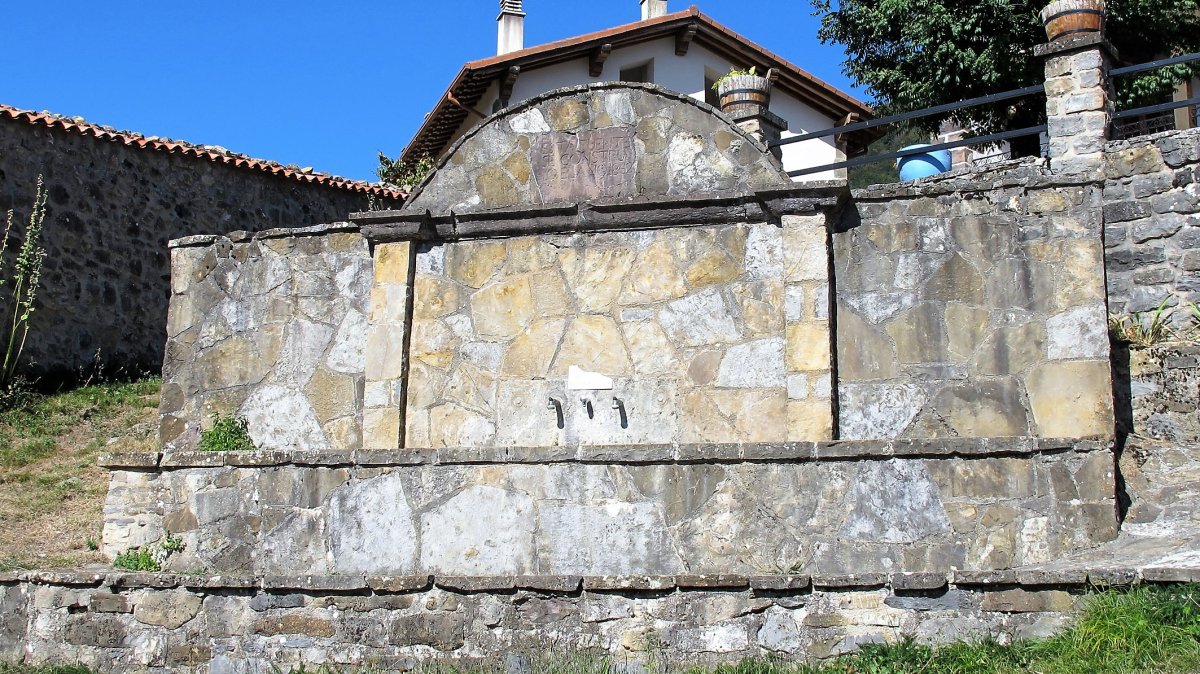 Iturria, Arrarats-Basaburua