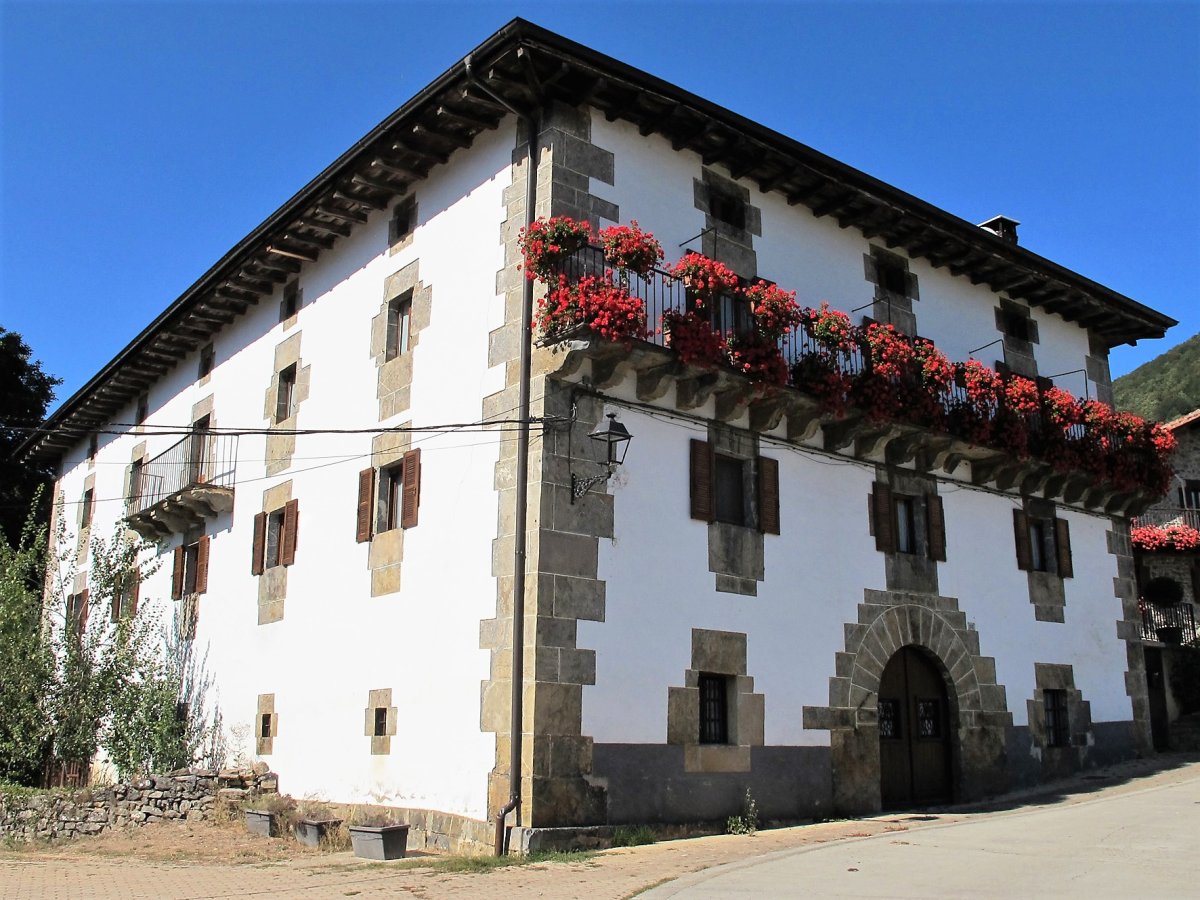 Urrutia etxea, Arrarats-Basaburua